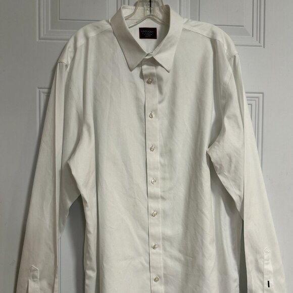 UntuckIt Cotton Button Up Dress Shirt SZ X-Large Tall-Wrinkle Free Classic - Picture 1 of 7